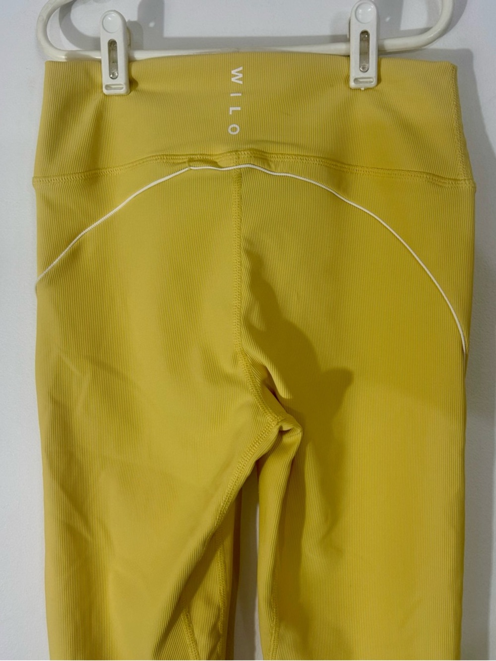 Wilo The Label Butter Yellow High-Rise Women’s Leggings Size Medium - Picture 7 of 11